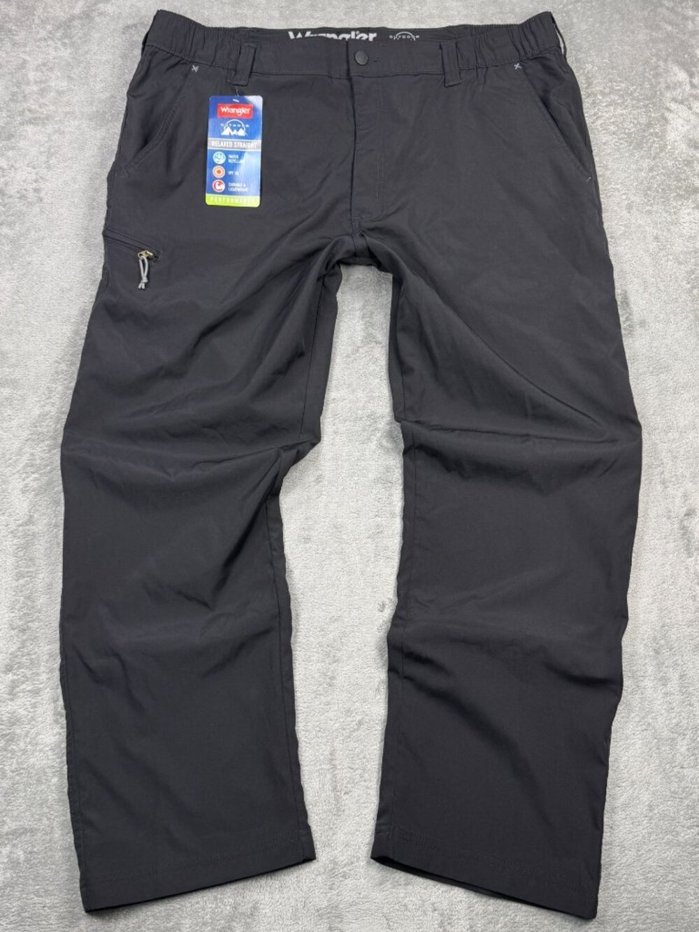 NWT Wrangler Outdoor Relaxed Straight Performance Pants 38x29 Water Repellent